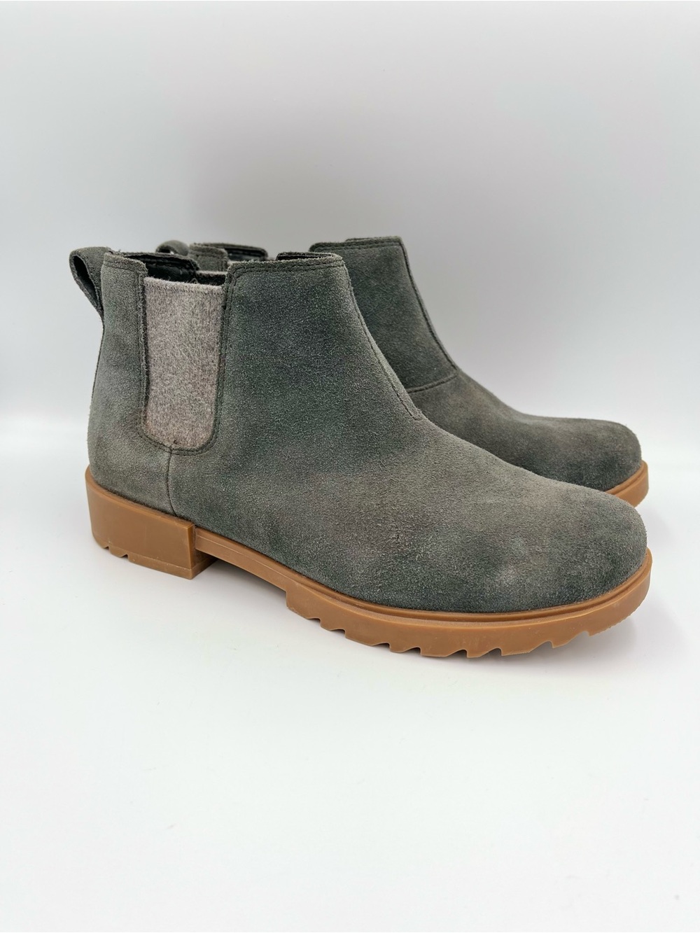 Sorel Emelie II Chelsea Ankle Boots Bootie Waterproof Grey Suede sz 9